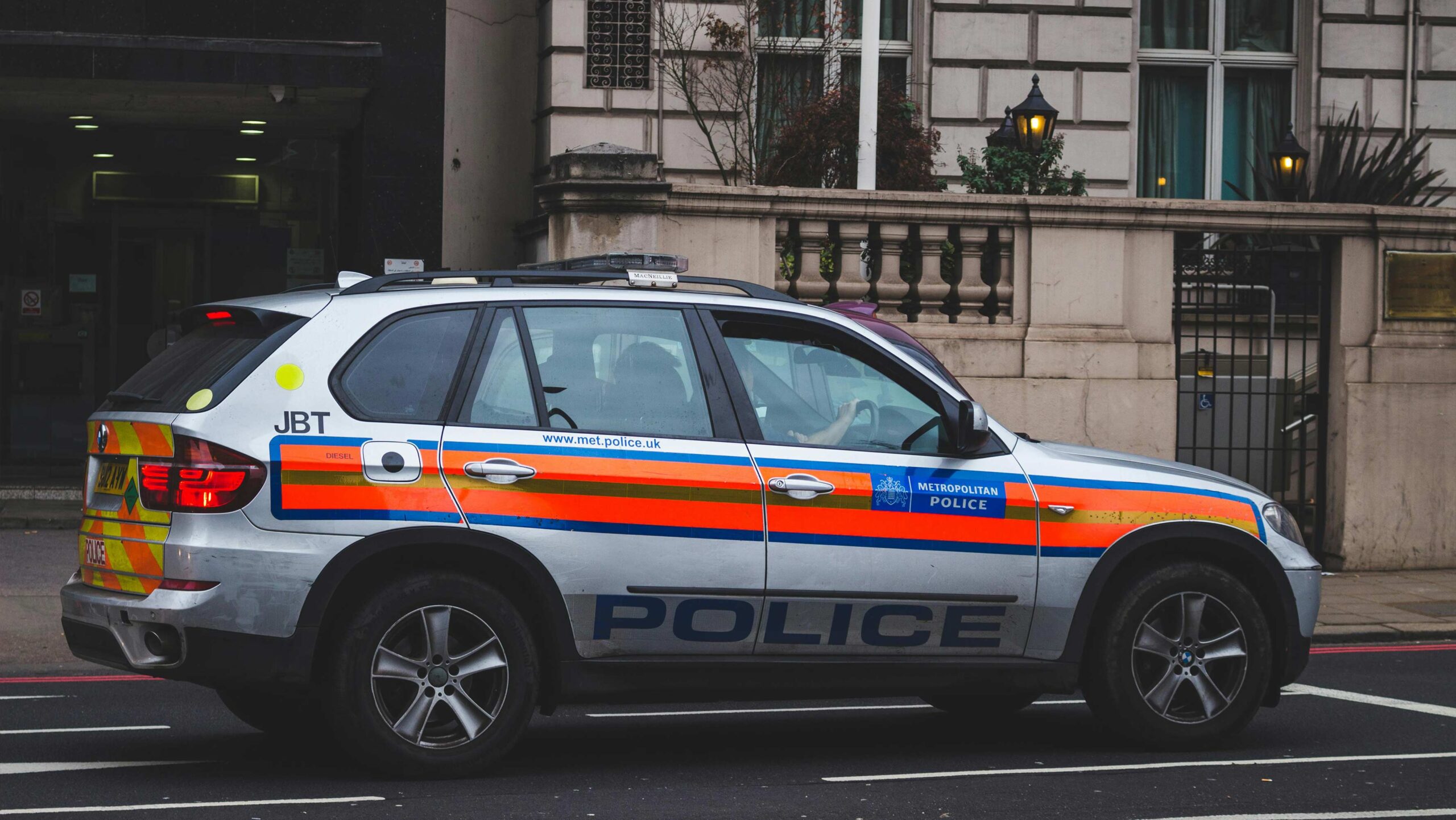 Police presence related to cannabis use, high THC levels, and legal limit for driving high.